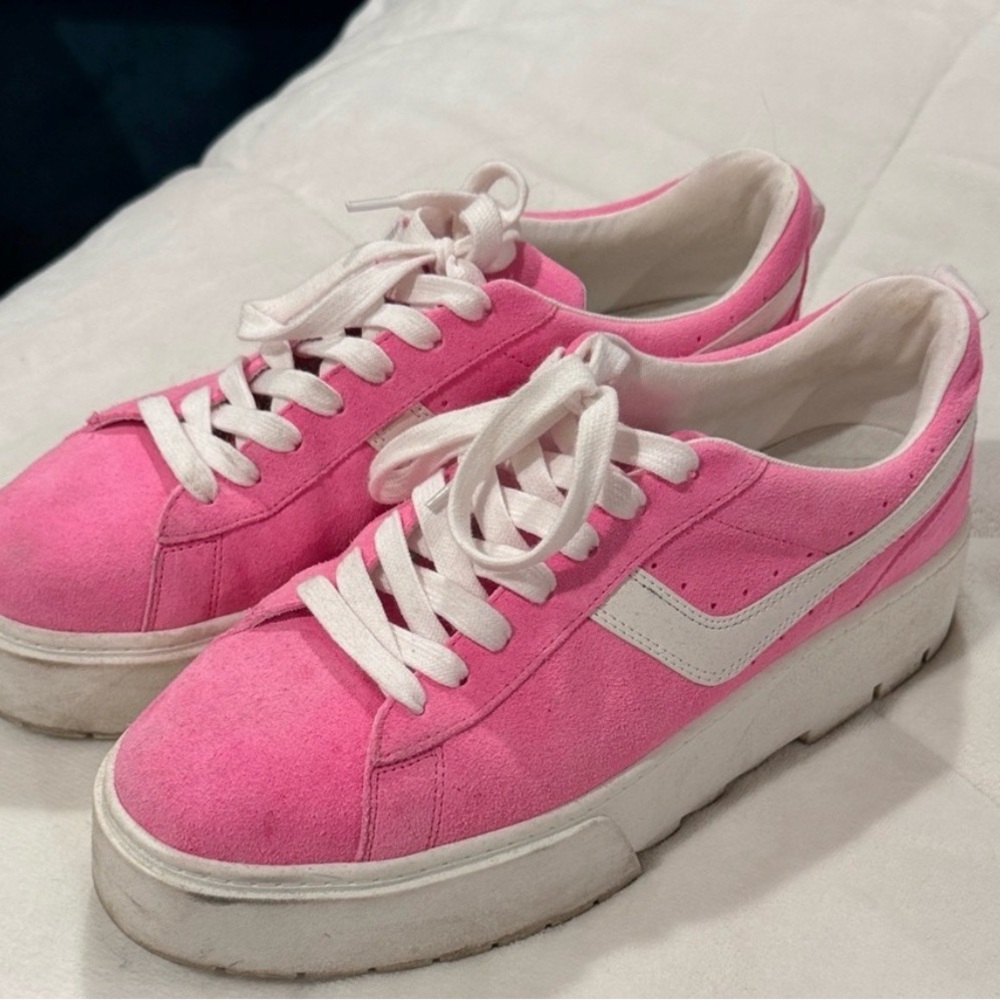 Steve Madden Pink and White Women's Sneakers